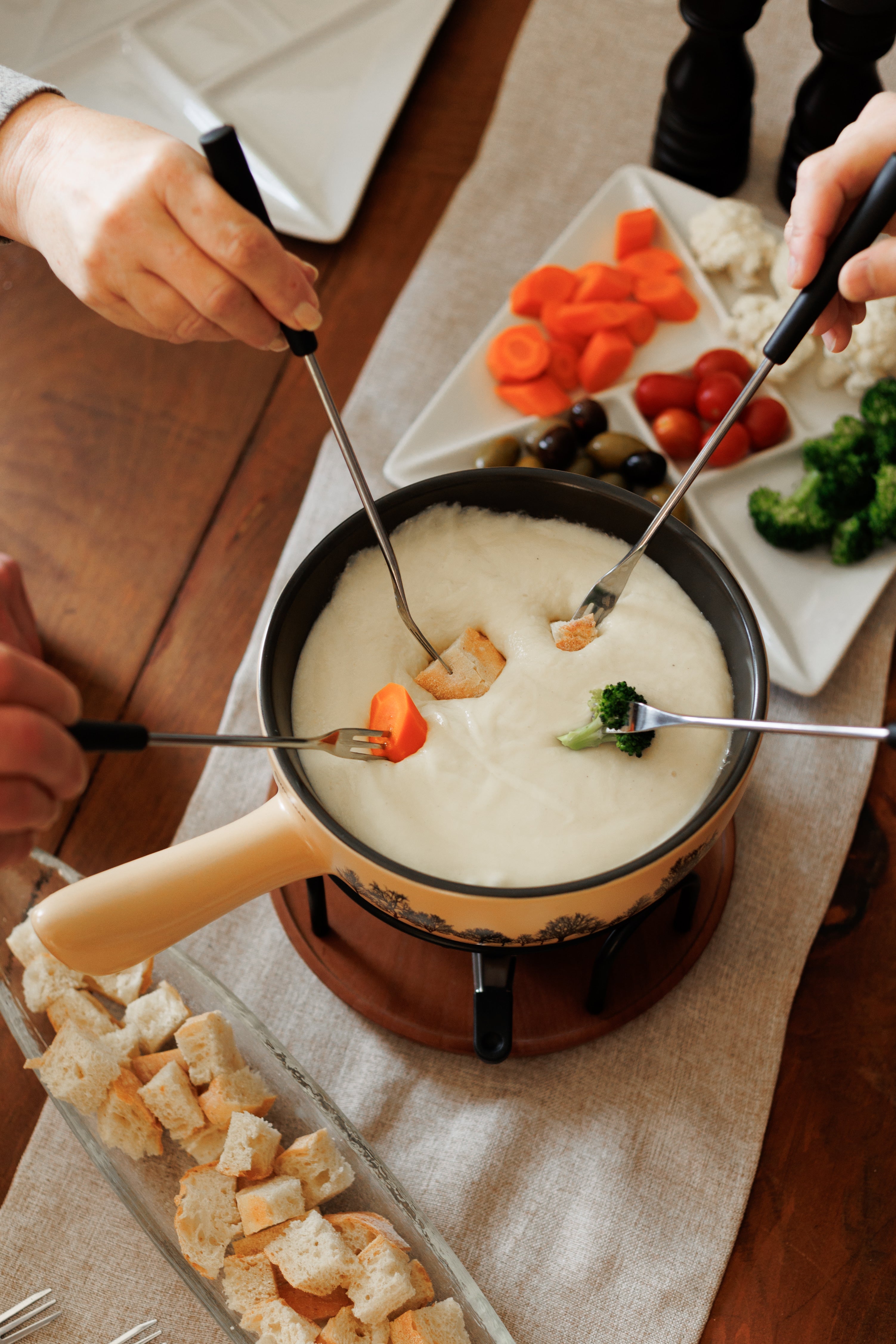  Cheese Fondue 新品タグ付 Jura Ceramic Cheese Fondue Set
