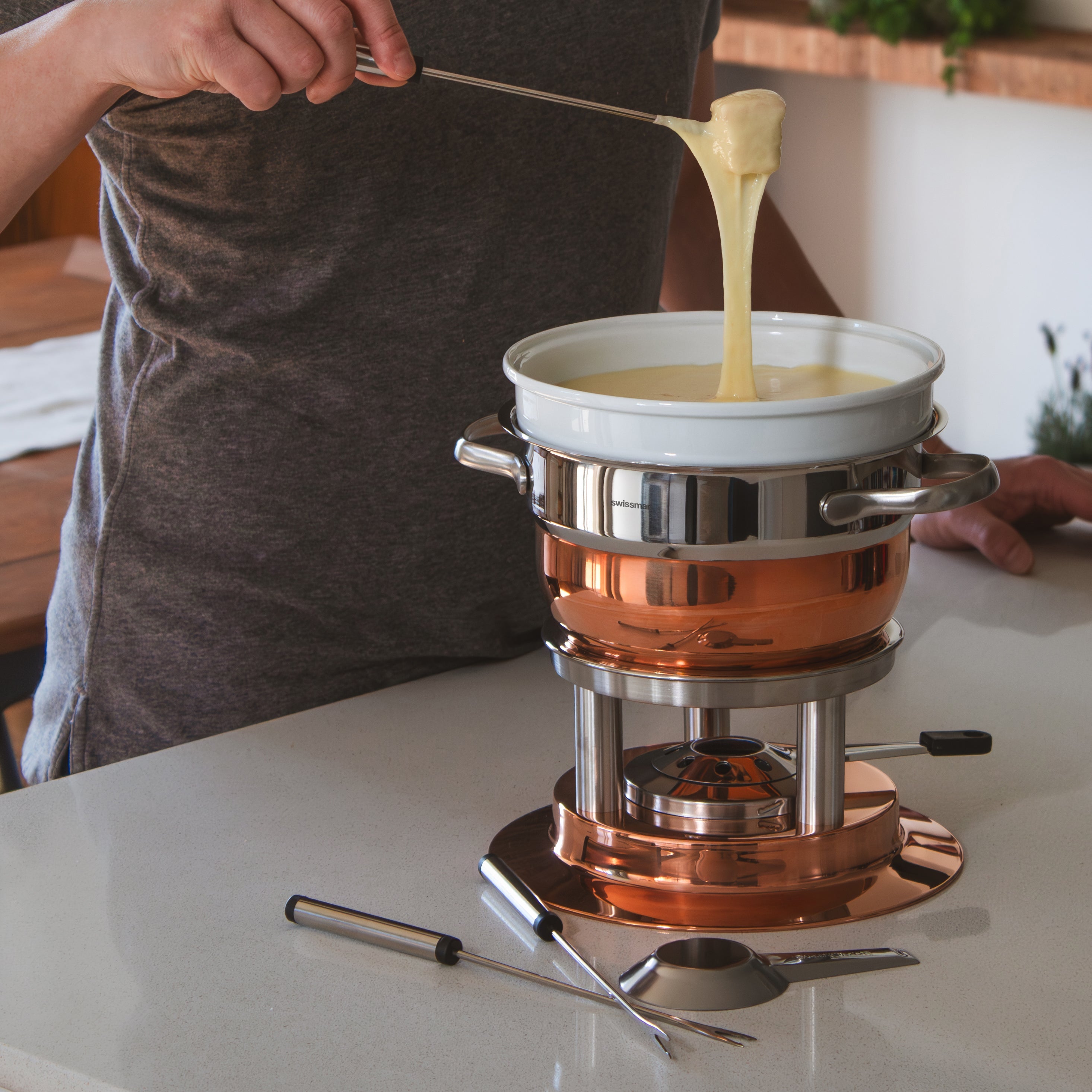 Swissmar Lausanne Fondue Set - Thumbnail 4