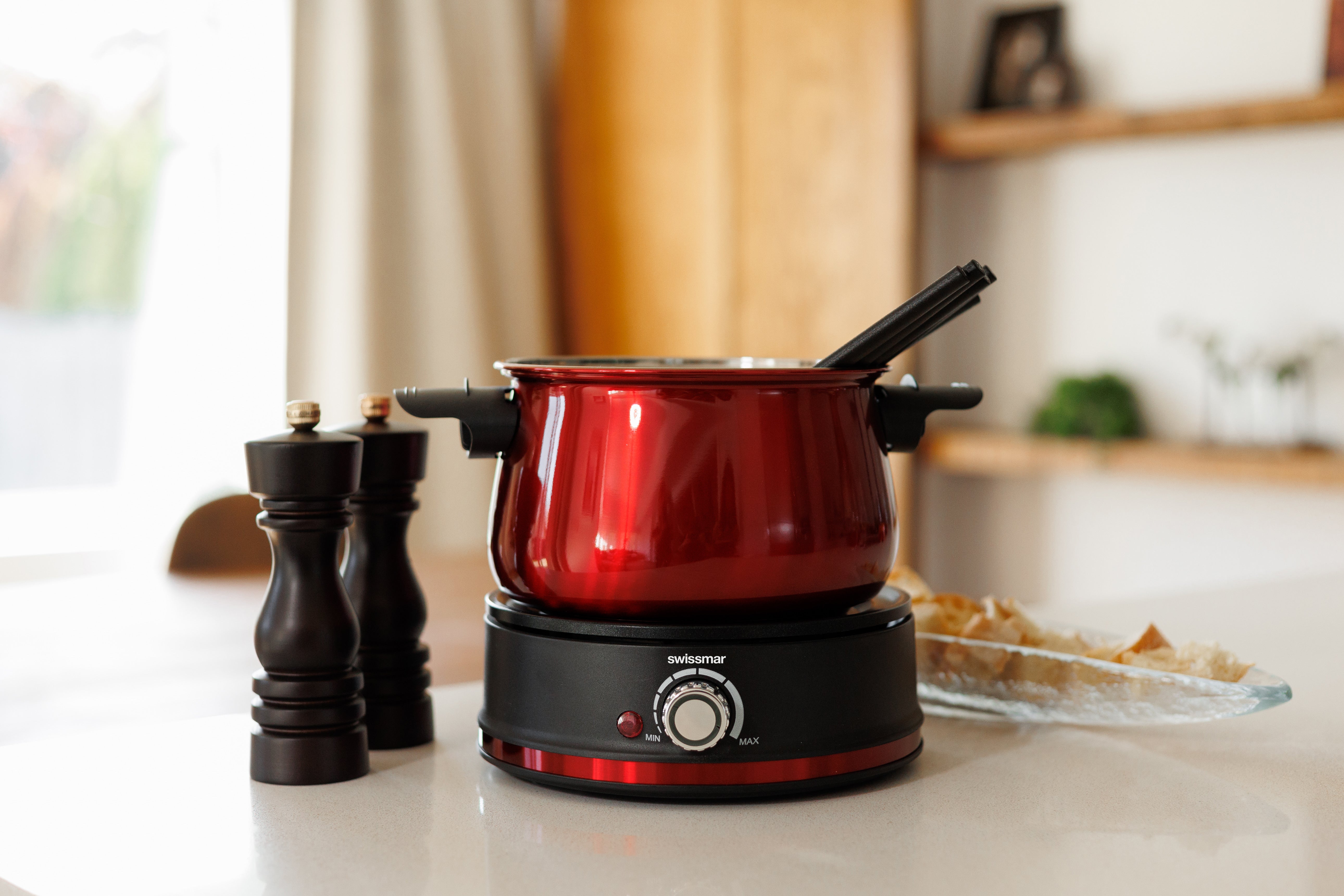 Swissmar Arolla Electric Fondue Set