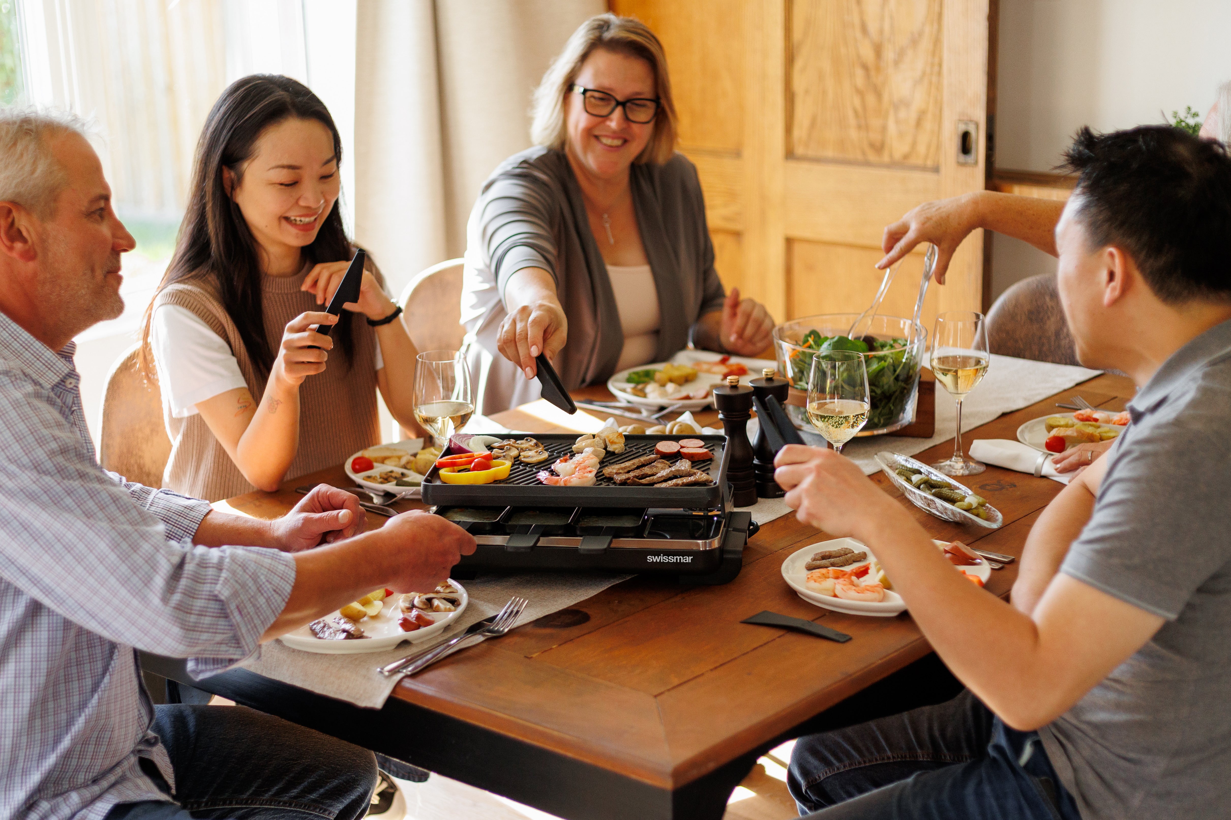 Raclette Grill | Aluminum Non-Stick Top | Matterhorn Wood | Swissmar